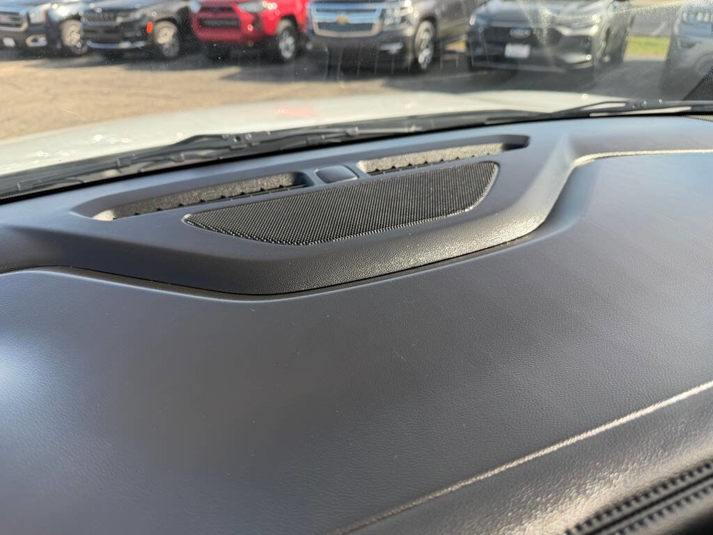 Used 2019 Chevrolet Blazer LT AWD/4WD image 33