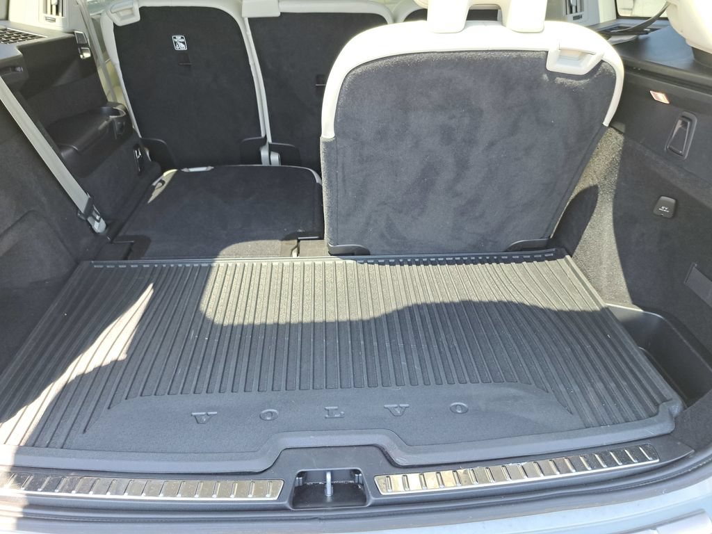 Used 2025 Volvo XC90 T8 Ultra AWD/4WD image 25