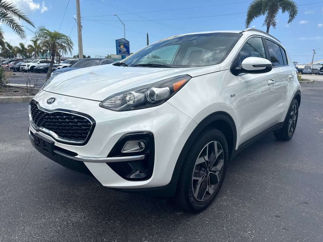 Used 2021 Kia Sportage EX AWD/4WD image 3