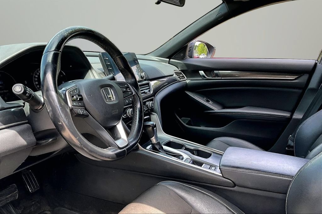 Used 2018 Honda Accord Sport image 15