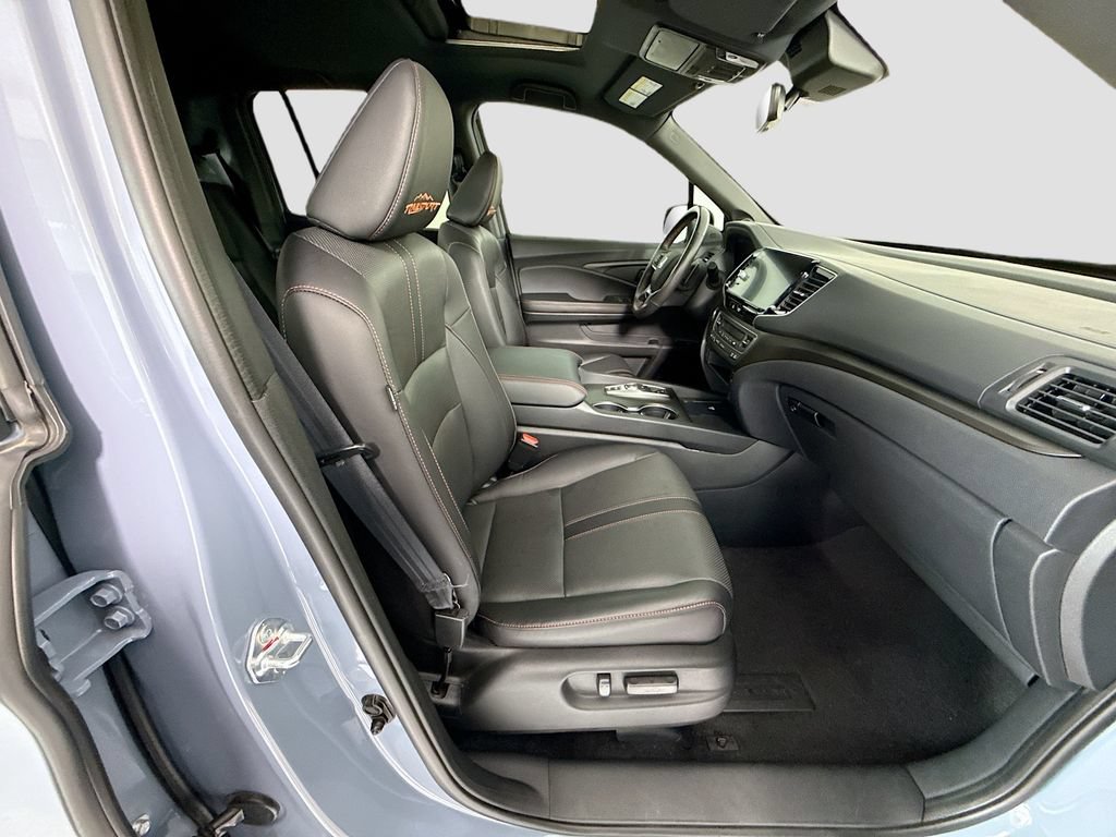 Certified 2025 Honda Ridgeline TrailSport image 20