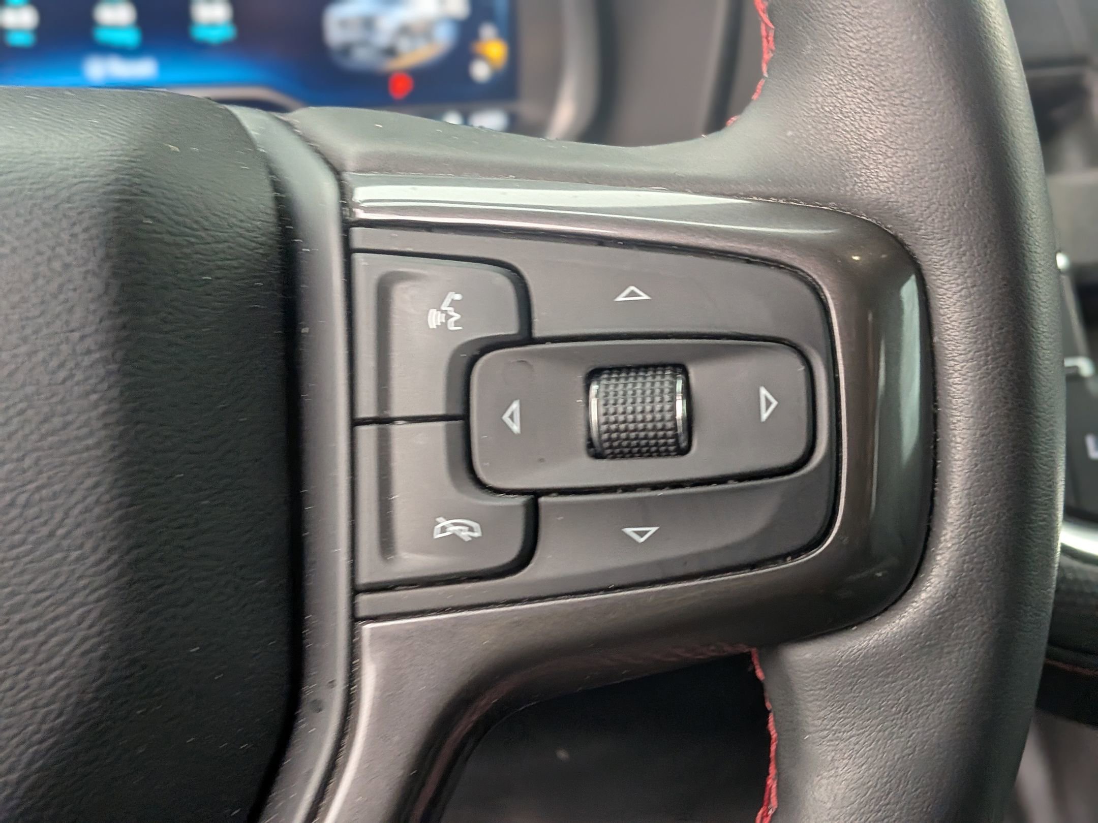 Certified 2023 Chevrolet Suburban RST w/ Luxury Package image 23