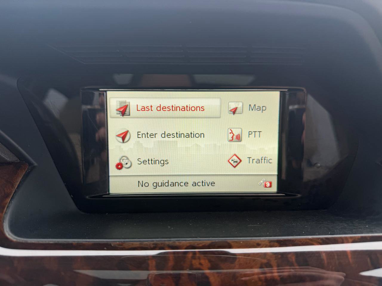 Used 2015 Mercedes-Benz GLK 350 4MATIC image 36