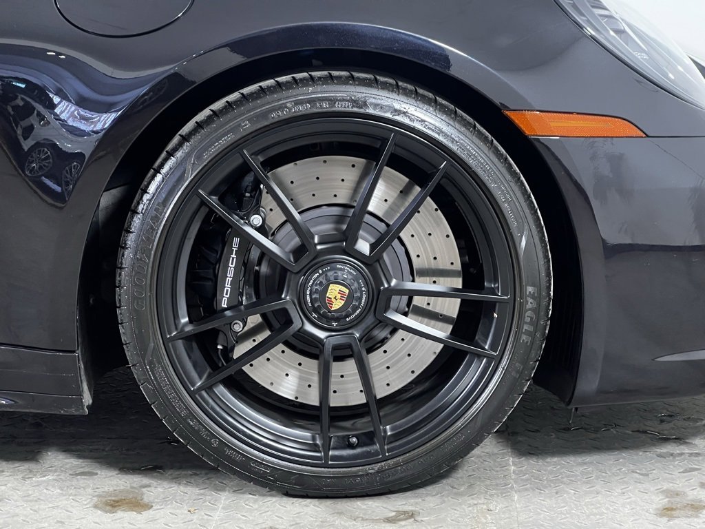 Certified 2023 Porsche 911 Carrera GTS image 11