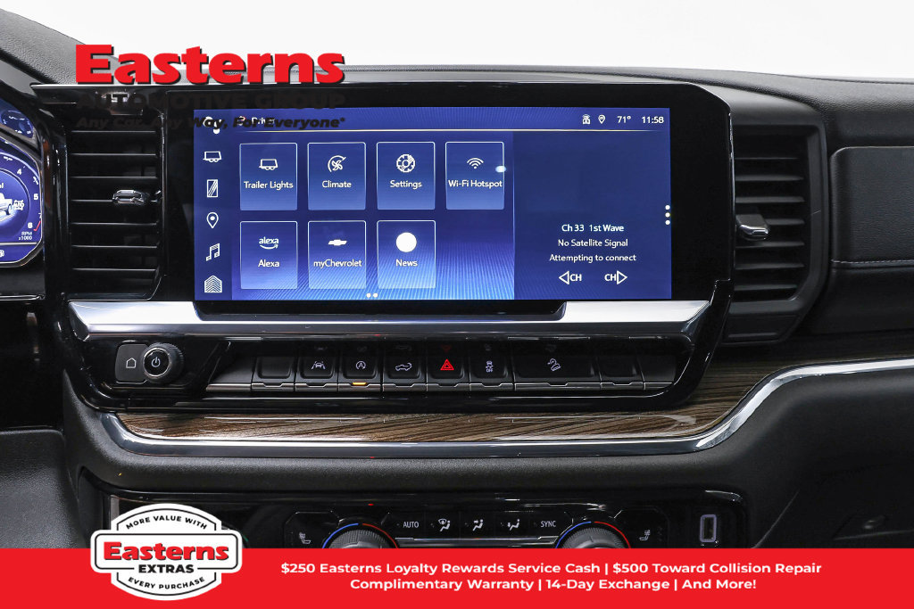 Used 2024 Chevrolet Silverado 1500 RST AWD/4WD image 13