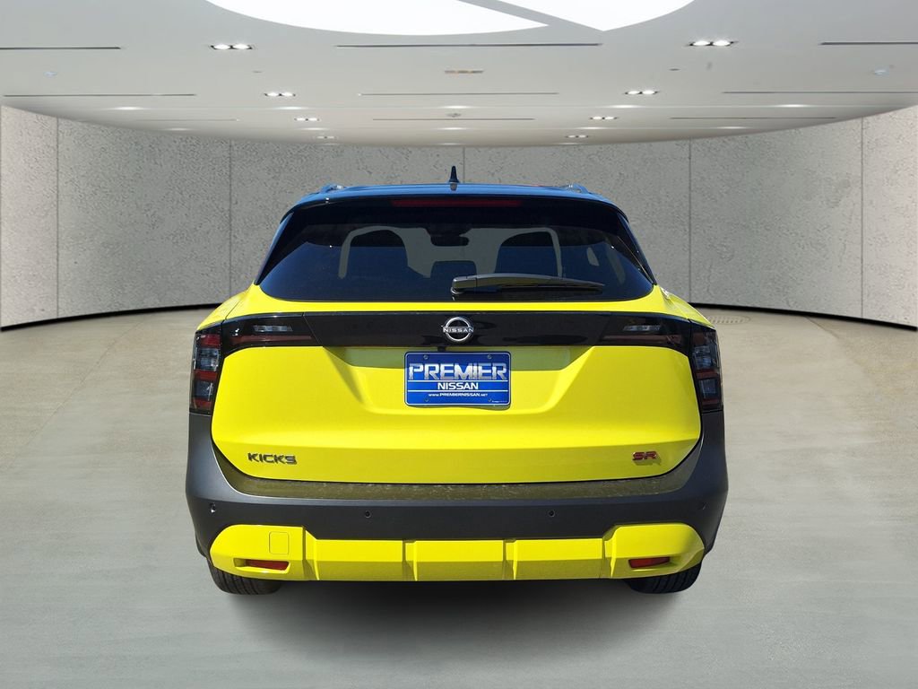 Certified 2025 Nissan Kicks SR w/ Interior Electronics Package image 4