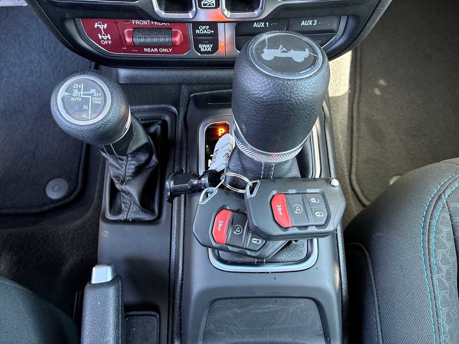 Used 2025 Jeep Wrangler Unlimited Rubicon 4xe w/ Safety Group image 15