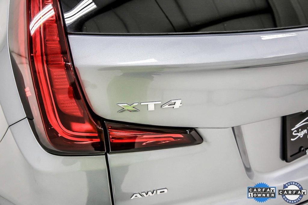Used 2024 Cadillac XT4 Premium Luxury image 5