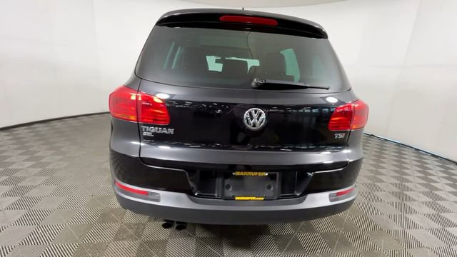 Used 2016 Volkswagen Tiguan SEL FWD image 5