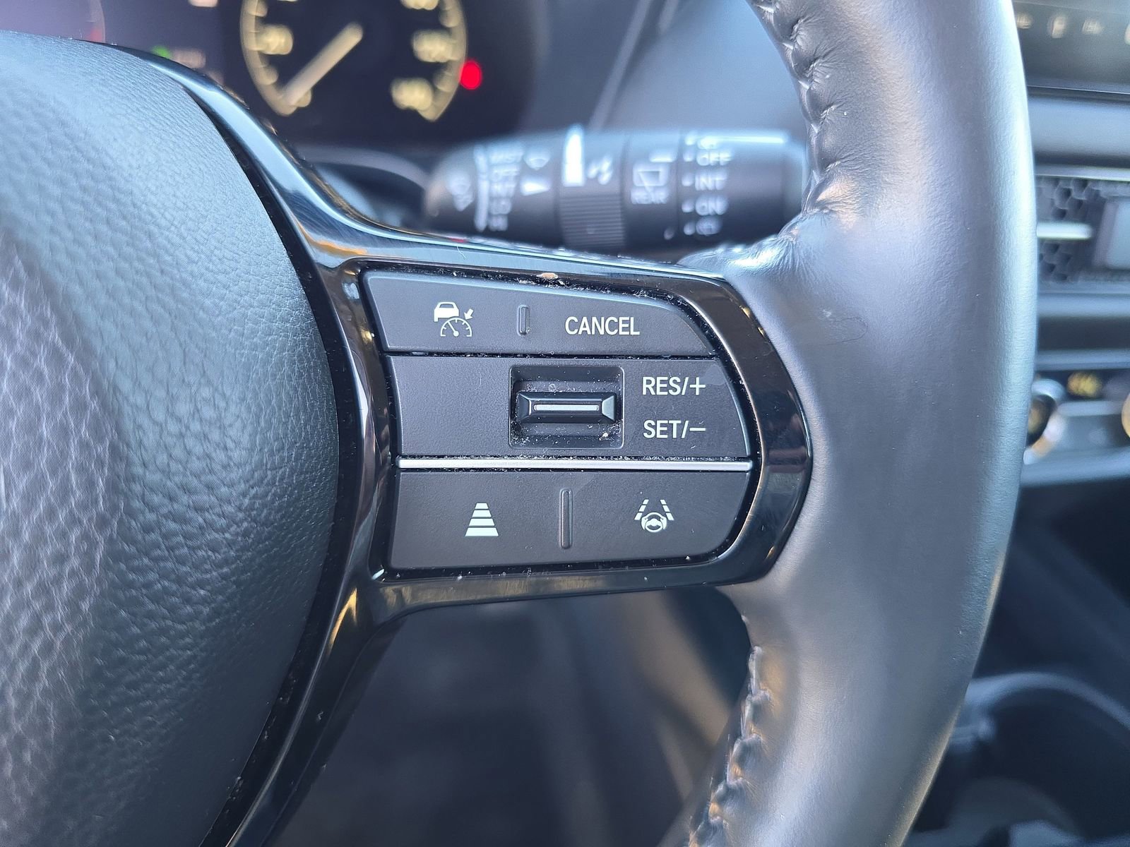 Certified 2023 Honda HR-V EX-L image 24