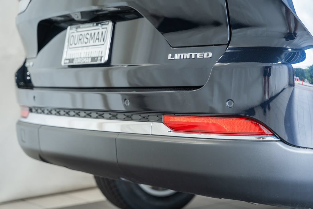 Certified 2023 Jeep Grand Cherokee Limited AWD/4WD image 9