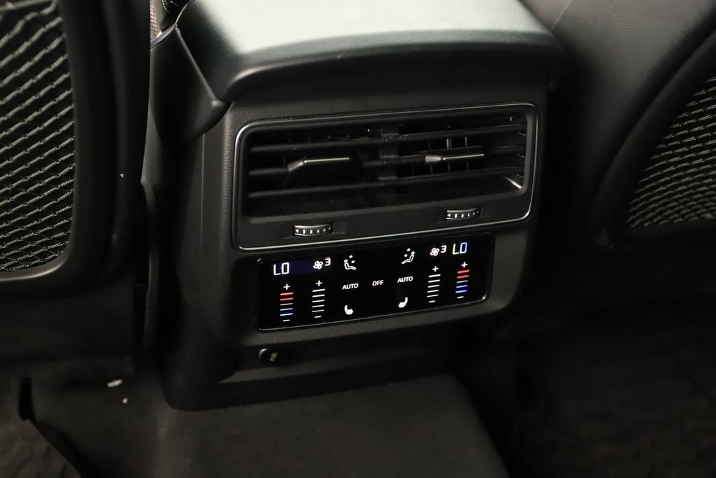 Certified 2023 Audi SQ7 Prestige AWD/4WD image 20
