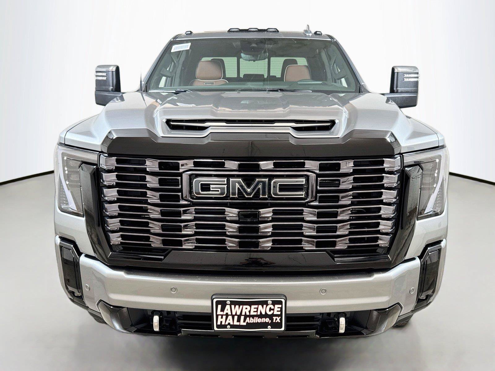 New 2026 GMC Sierra 2500 Denali Ultimate w/ LPO, Black Badging Package AWD/4WD image 2