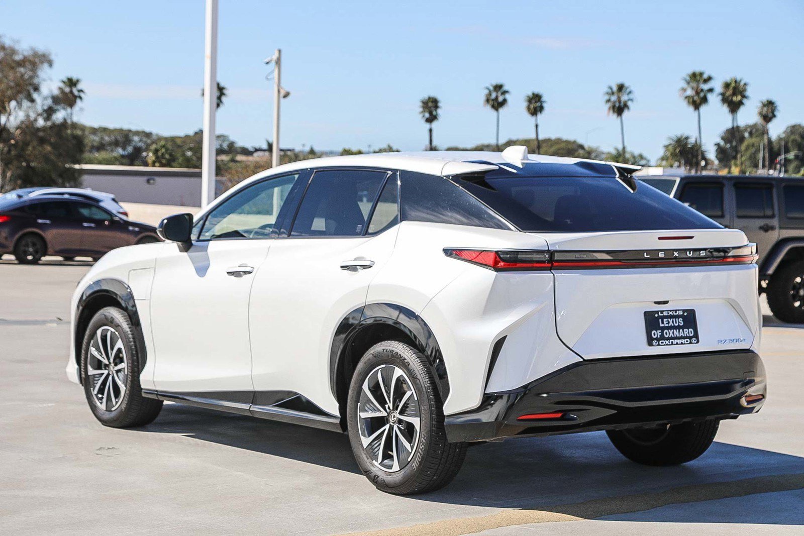 Used 2025 Lexus RZ 300e w/ Accessory Package (2T) image 5