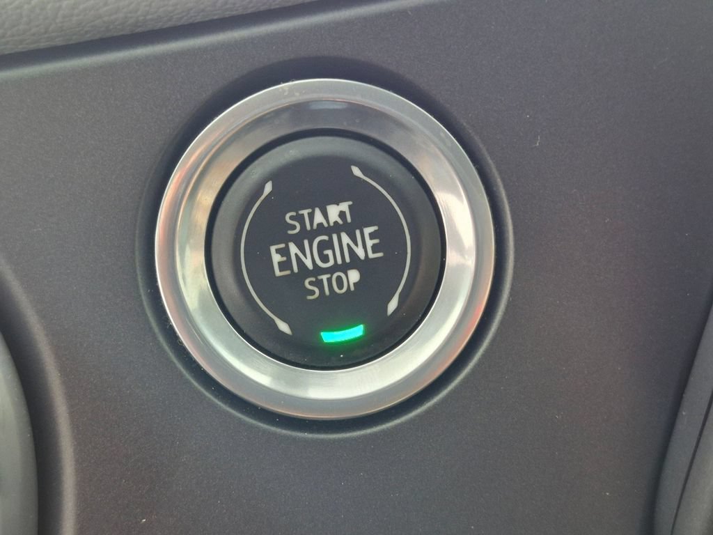 Certified 2020 Chevrolet Blazer LT FWD image 25