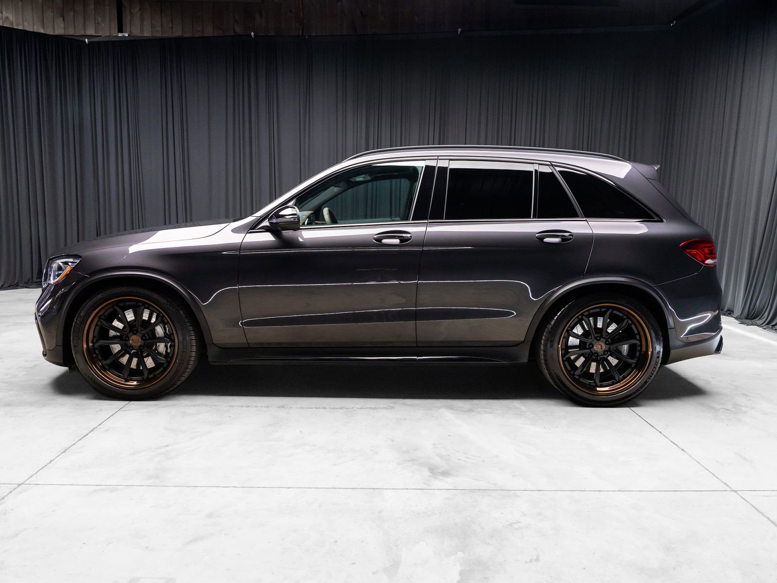 Used 2020 Mercedes-Benz GLC 63 AMG 4MATIC image 11