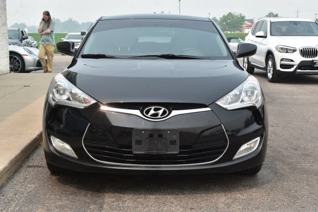 Used 2012 Hyundai Veloster w/ Style Pkg FWD image 11
