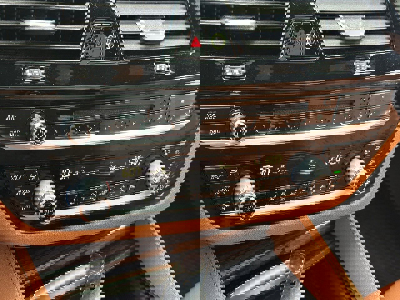 Used 2018 BMW 640i Gran Turismo xDrive w/ Executive Package image 26