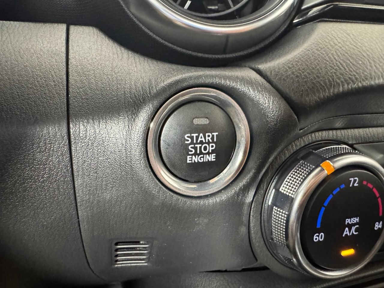 Used 2025 MAZDA MX-5 Miata RF Grand Touring RWD image 25