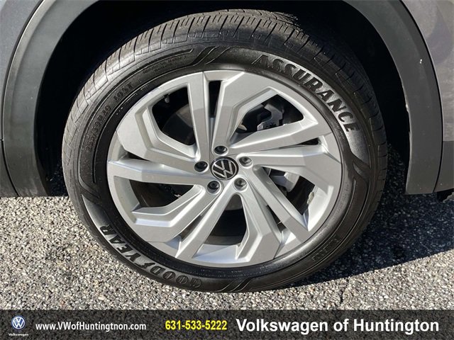 Certified 2023 Volkswagen Atlas SE w/ Panoramic Sunroof Package image 10