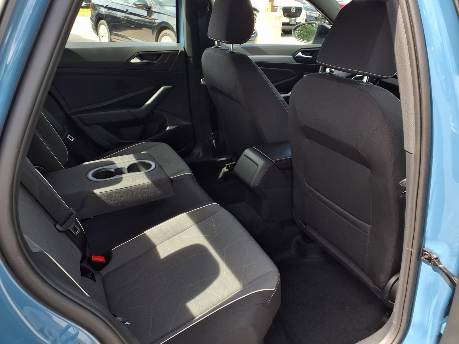 Certified 2025 Volkswagen Jetta Sport image 23