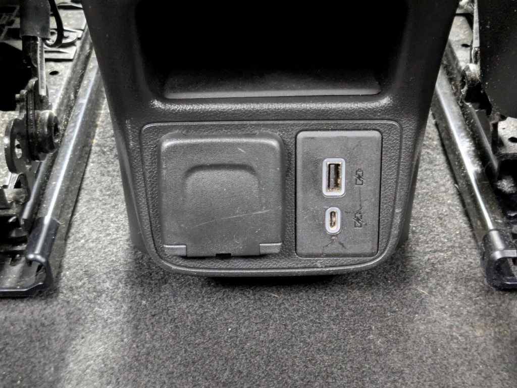 Certified 2021 Chevrolet TrailBlazer LT w/ Convenience Package image 29