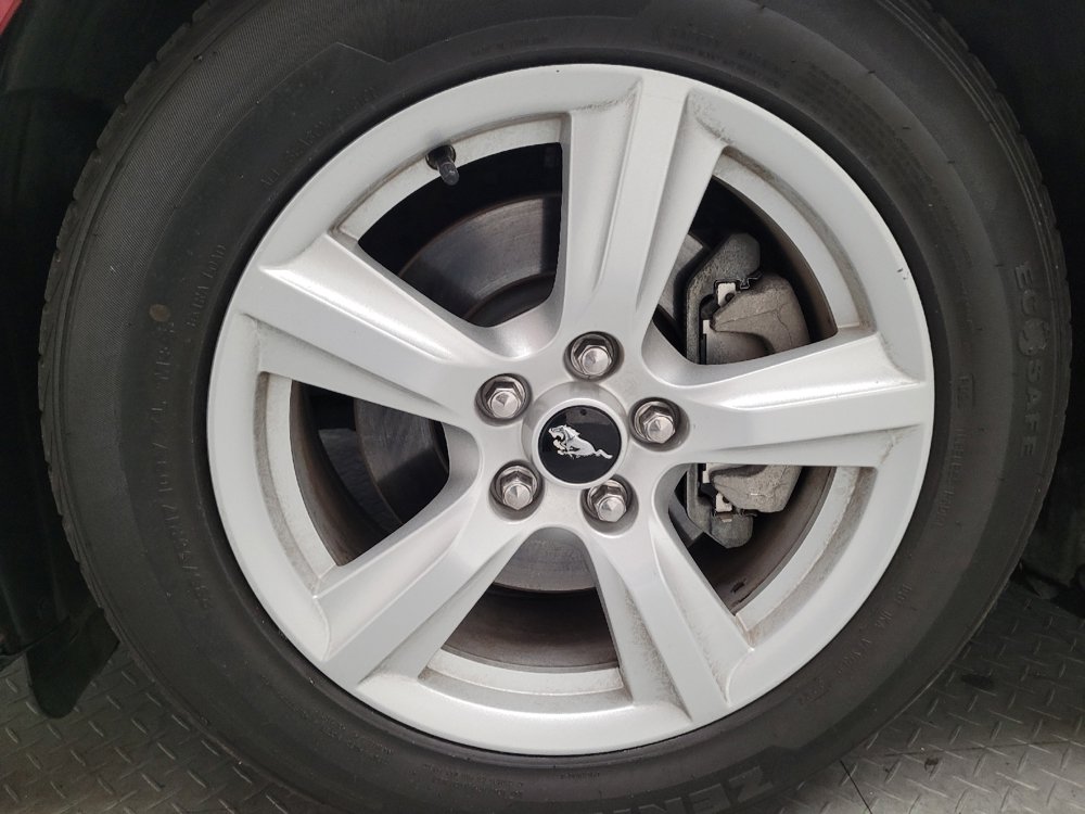 Used 2019 Ford Mustang Coupe RWD image 31