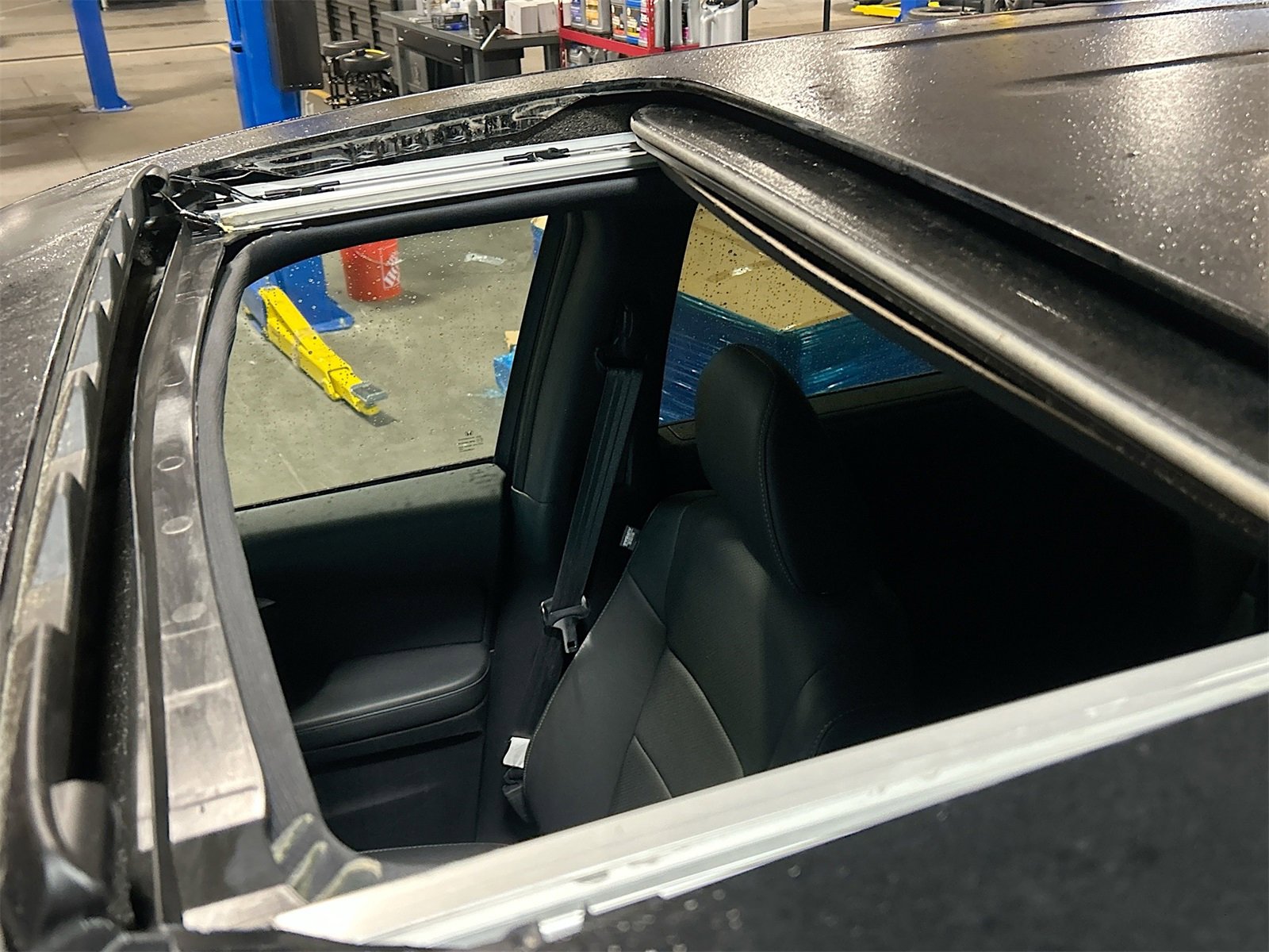 Used 2025 Honda Passport EX-L image 22