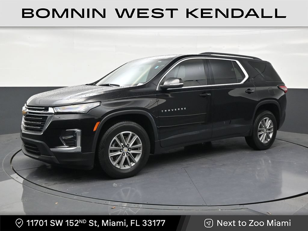 Used 2023 Chevrolet Traverse LT FWD video 1
