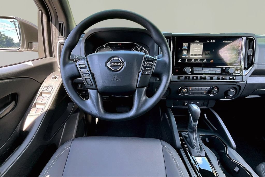 Used 2026 Nissan Frontier SV w/ Tow Package RWD image 10