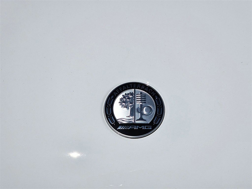 Used 2025 Mercedes-Benz GLC 43 AMG 4MATIC image 10