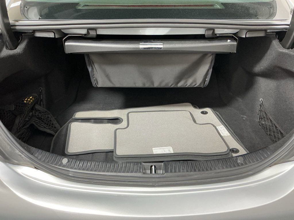 Used 2020 Mercedes-Benz C 300 Sedan image 29