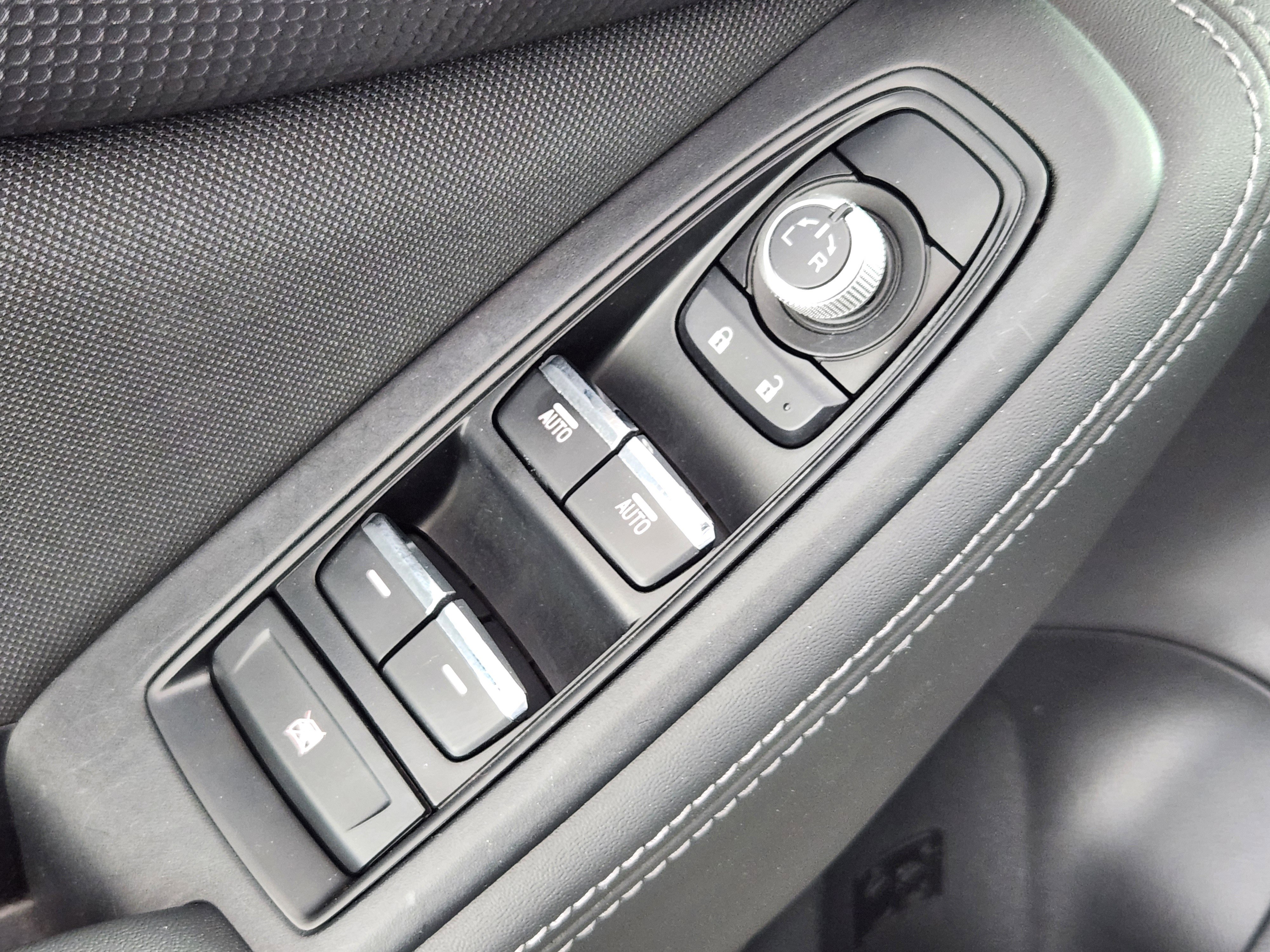 Used 2019 Subaru Forester Premium image 17