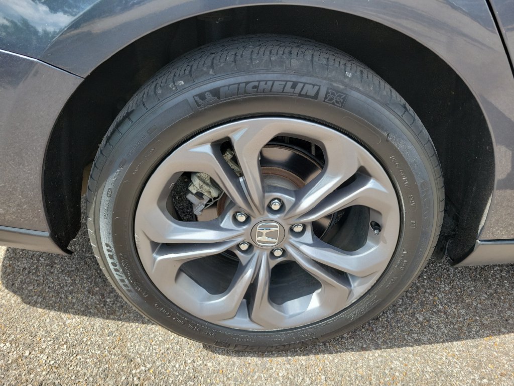 Used 2024 Honda Accord EX image 10