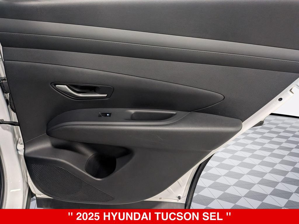 Used 2025 Hyundai Tucson SEL AWD/4WD image 30