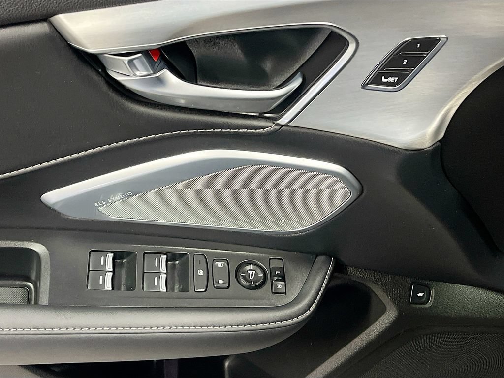 Used 2024 Acura RDX w/ Technology Package AWD/4WD image 18