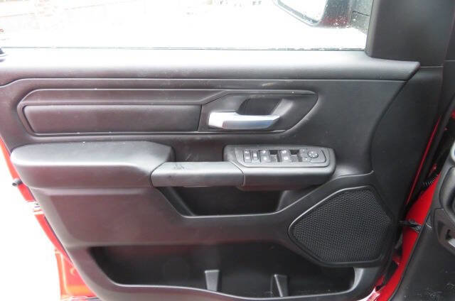 New 2025 RAM 1500 Classic Warlock image 13