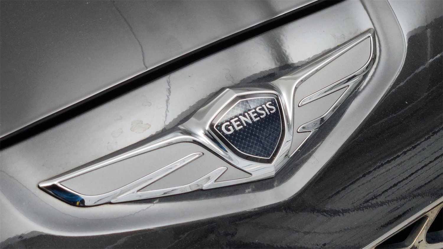 Used 2022 Genesis G70 2.0T image 26