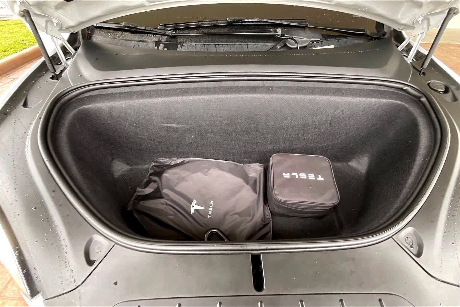 Used 2018 Tesla Model X 100D AWD/4WD image 29
