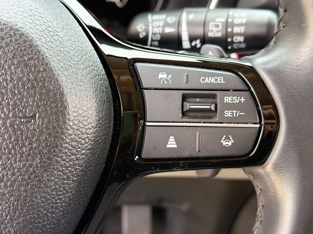 Used 2023 Honda Pilot Touring image 22