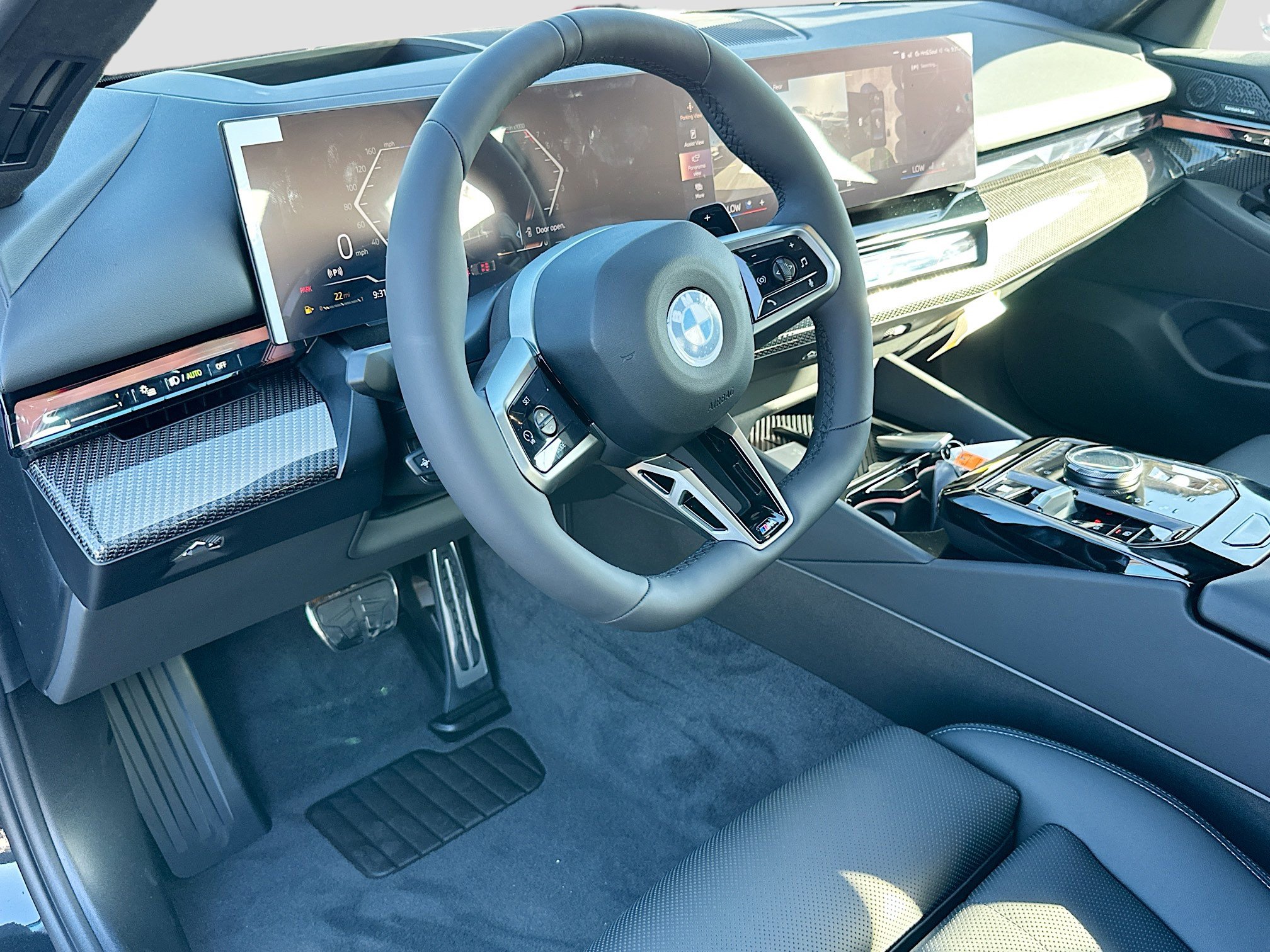 New 2026 BMW 540i xDrive w/ M Sport Package image 7