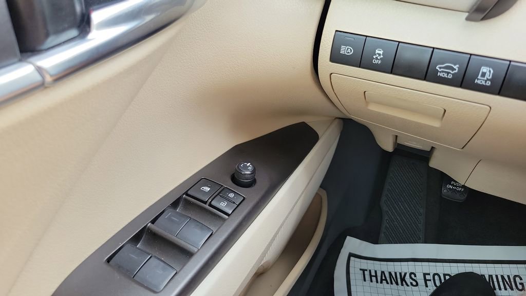 Certified 2023 Toyota Camry LE image 24
