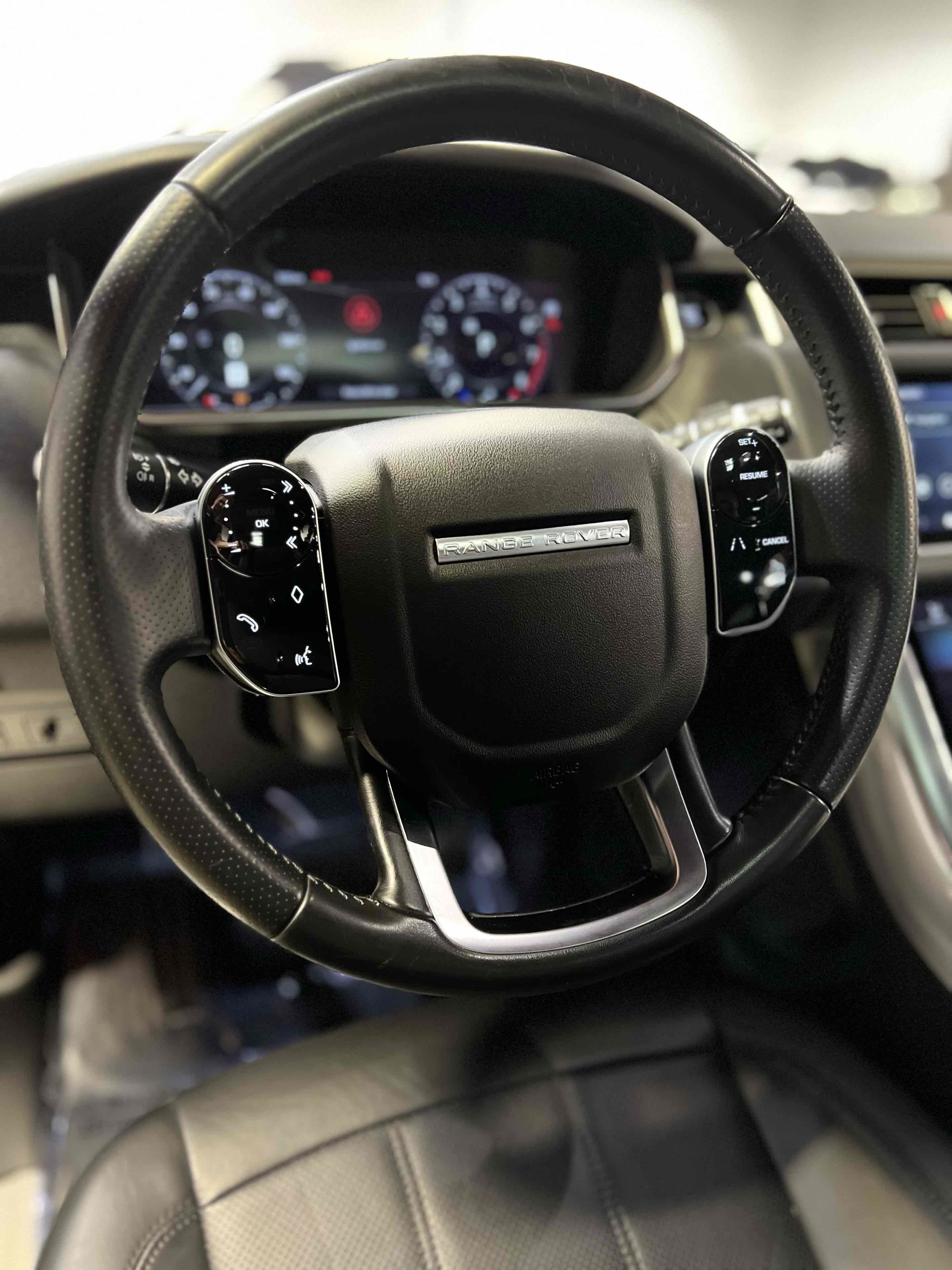 Used 2019 Land Rover Range Rover Sport HSE AWD/4WD image 30