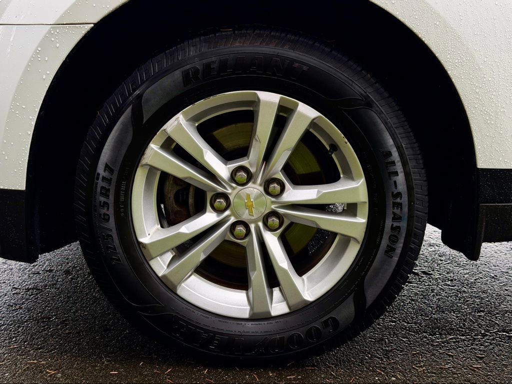 Used 2015 Chevrolet Equinox LS image 65