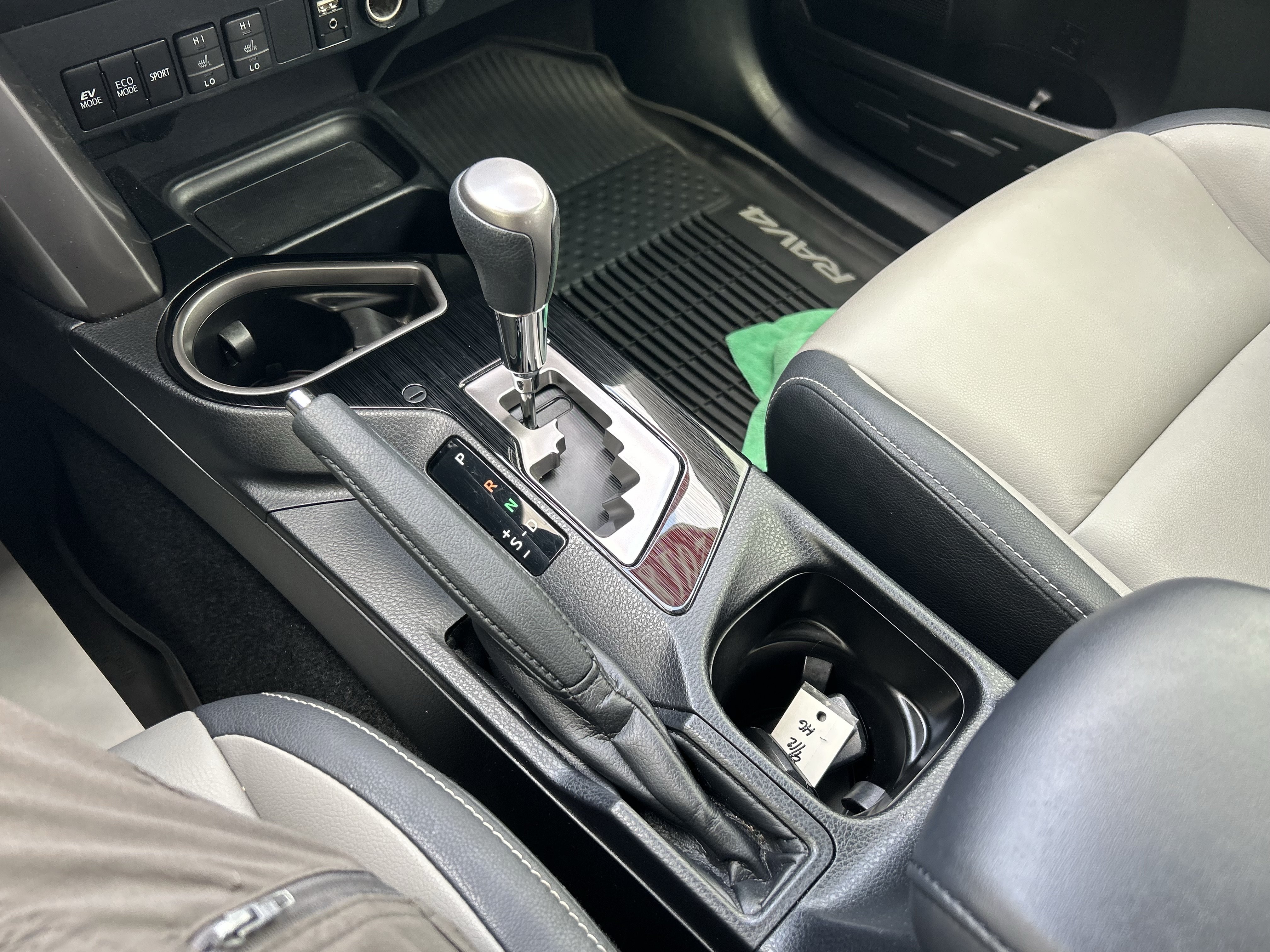 Certified 2018 Toyota RAV4 Limited w/ Advanced Technology Package AWD/4WD image 18