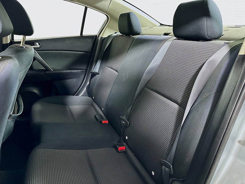Used 2012 MAZDA MAZDA3 i Sport image 18