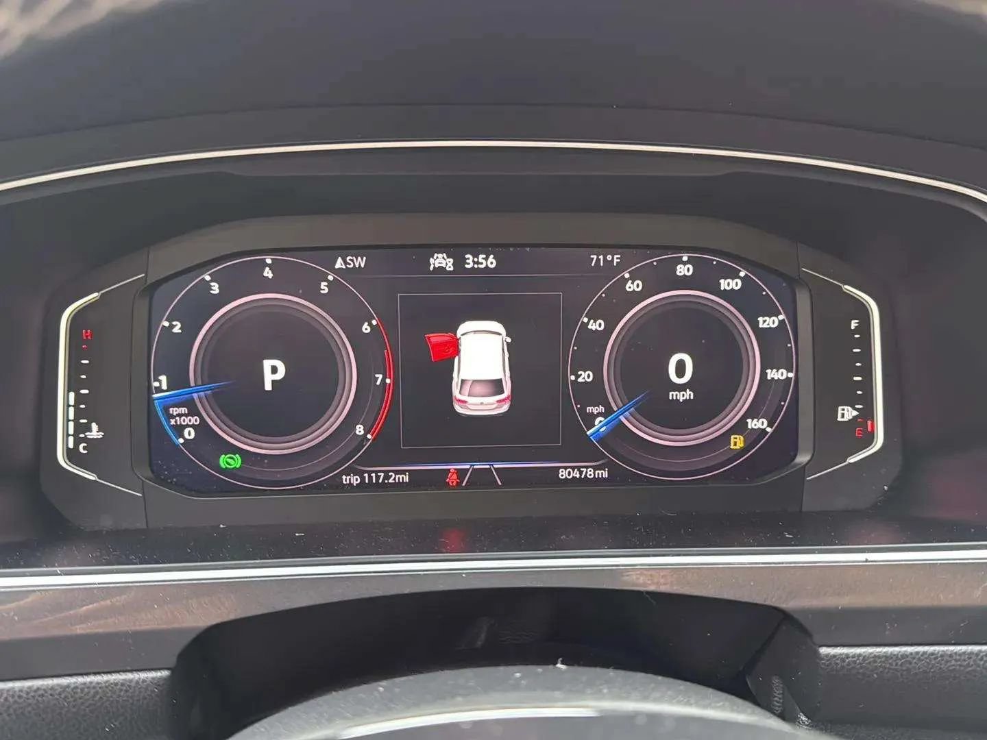 Used 2021 Volkswagen Tiguan SEL FWD image 28
