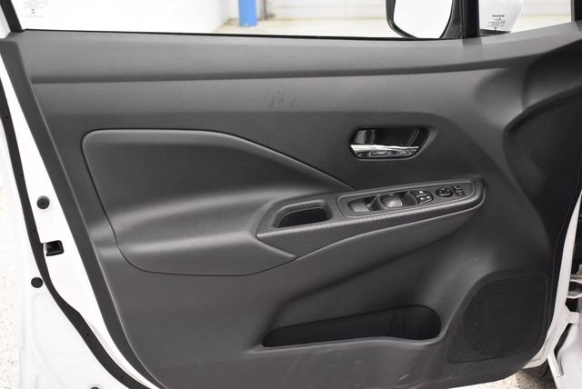 Used 2025 Nissan Versa SV image 20