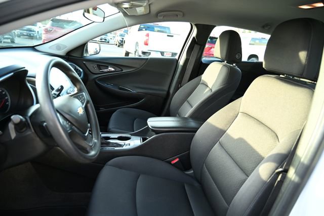 Used 2024 Chevrolet Malibu LT image 20