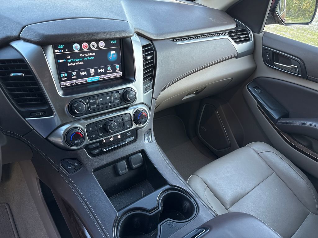 Used 2018 Chevrolet Suburban LT AWD/4WD image 14